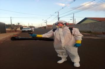 Agentes fazem nova pulverização para controle da degue