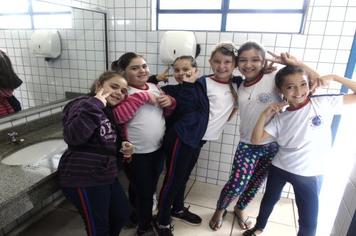 Equipe odontológica realiza Programa Saúde na Escola