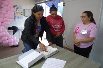 Equipe de Saúde de Sabáudia participa de evento para trabalhadoras