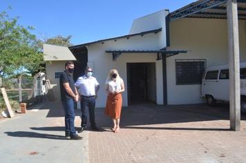 Prefeito Moises faz visita à APAE em Sabáudia
