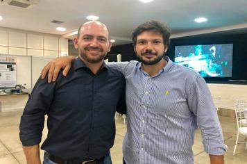 Prefeito assina ordem de serviço para construção de novo reservatório de água junto ao governo do estado