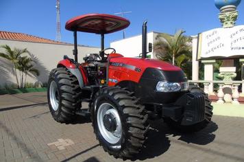 Sabáudia recebe equipamentos para setor agrícola