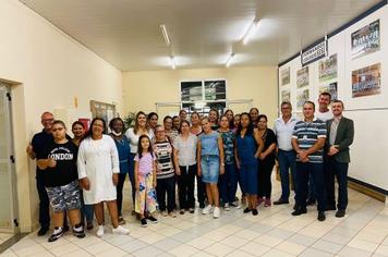 MULHERES ENCERRAM CURSO DE COSTURA