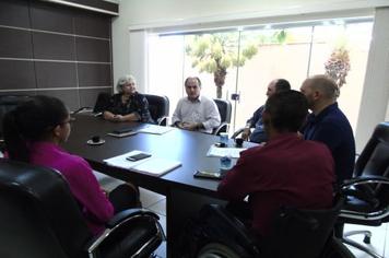 Prefeito recebe equipe do Hospital da Providência