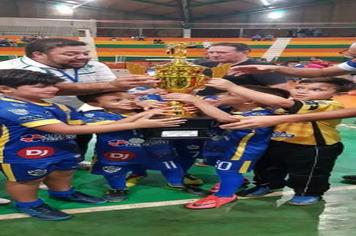 Arena CW Futsal conquista vice-campeonato na Citadino de Arapongas