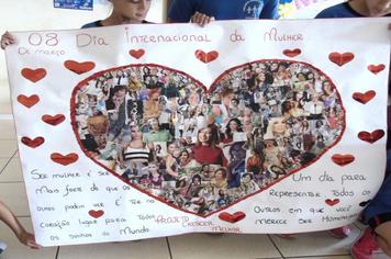 Projeto Crescer Melhor presta homenagem às mulheres