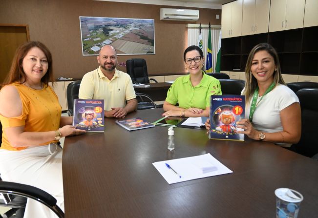 LIVROS DIDÁTICOS