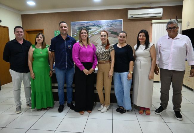 EDUCAÇÃO