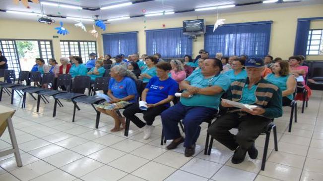 Palestra abre semana da terceira idade em Sabáudia
