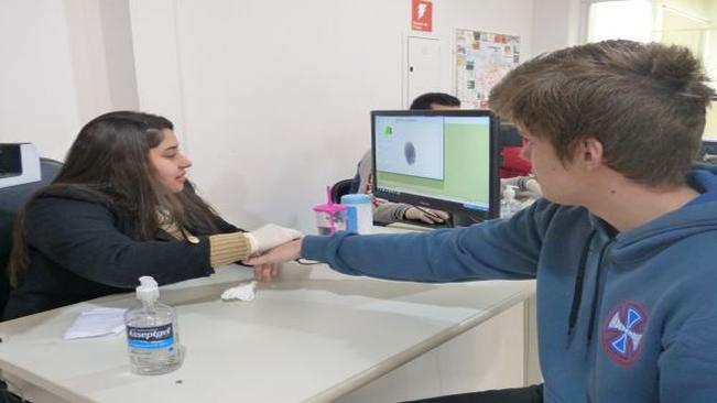 Sabáudia firma novo recadastramento biométrico de eleitores
